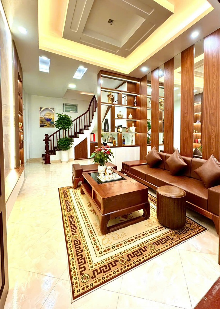 BÁN NHÀ HOÀNG HOA THÁM - HOA HẬU BA ĐÌNH - SIÊU PHẨM NHÀ ĐẸP - GIÁ NHỈNH 8 TỶ - Ảnh chính