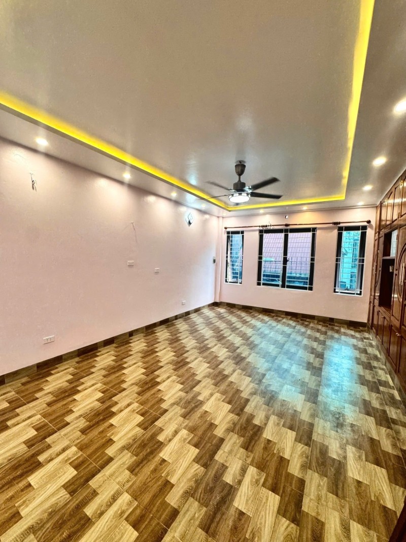 Bán nhà Khương Đình, Thanh Xuân. 53m2 x 4 Tầng, MT 5.3m. NHÀ DÂN XÂY. GẦN PHỐ. Hơn 9 tỷ. - Ảnh 3