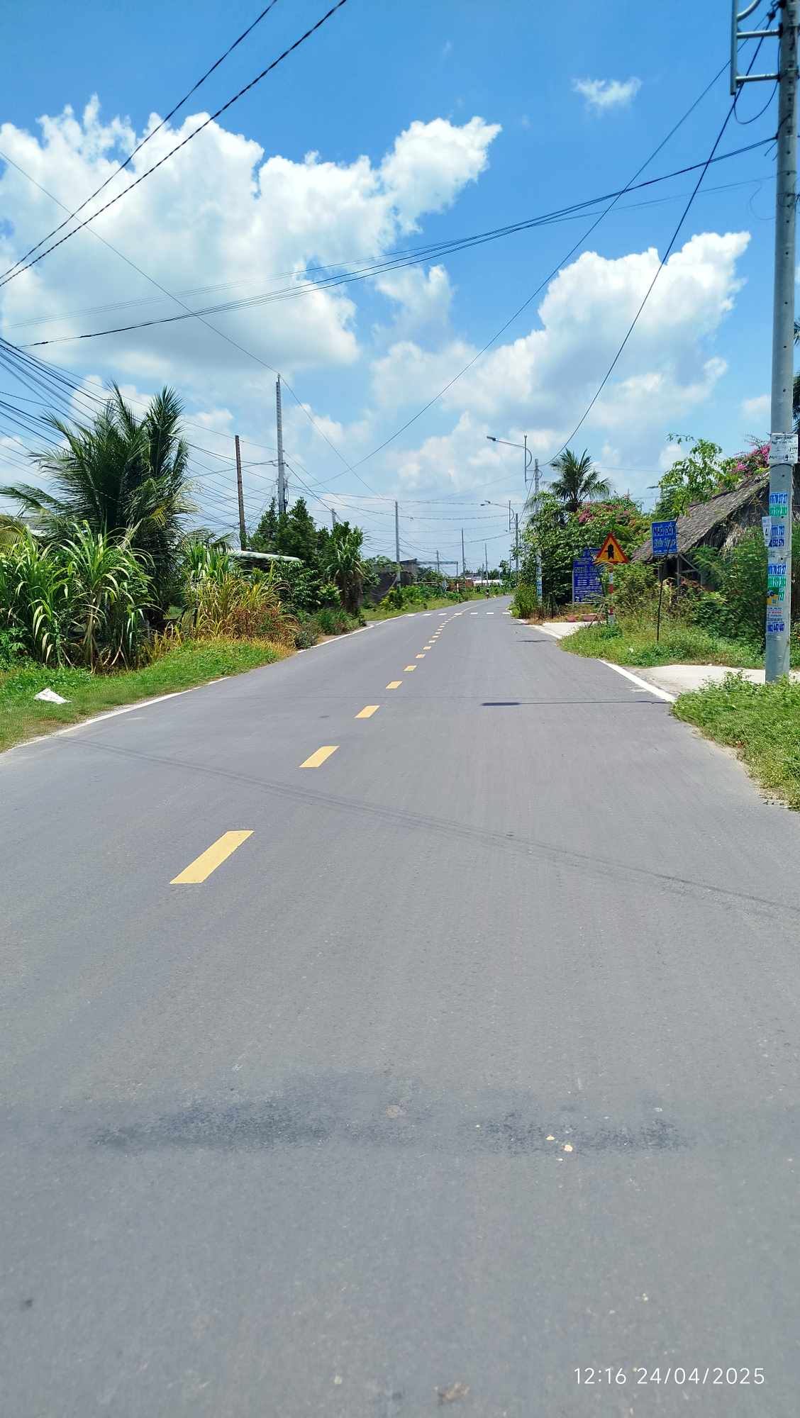 CHỦ ĐỊNH CƯ NƯỚC NGOÀI -  BÁN NHÀ C4, ĐẤT  ĐẸP - <br>ĐỨC LẬP HẠ, ĐỨC HÒA, LONG AN - DIỆN TÍCH KHỦNG - Ảnh 1