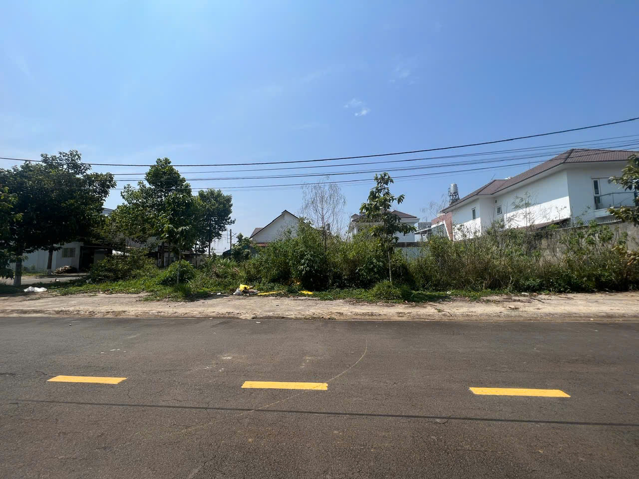 Bán Đất Khu Biệt Thự Đặng Trần Côn, Phường 1, TP. Bảo Lộc, Lâm Đồng. Pháp Lý Đầy Đủ. - Ảnh 2