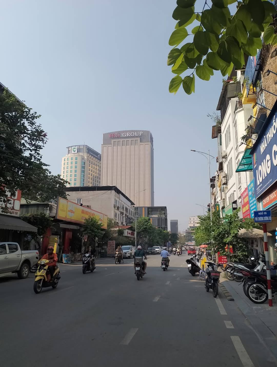 CĂN HỘ CAO CẤP - HOÀN KIẾM HÓT HÍT - HAI THOÁNG TRƯỚC SAU - MẶT PHỐ THỨ CẤP - DÒNG TIỀN ỔN ĐỊNH - - Ảnh chính
