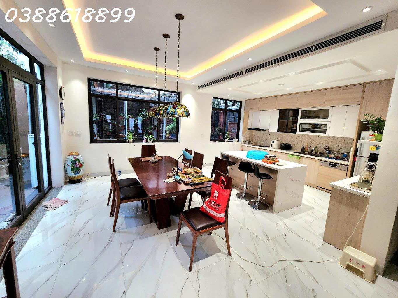 BÁN NHÀ PHỐ THÁI HÀ – 306M² – MẶT TIỀN 10M – Ô TÔ TRÁNH – XÂY TÒA VP, KHÁCH SẠN – GIÁ CHỈ 42 TỶ - Ảnh 2