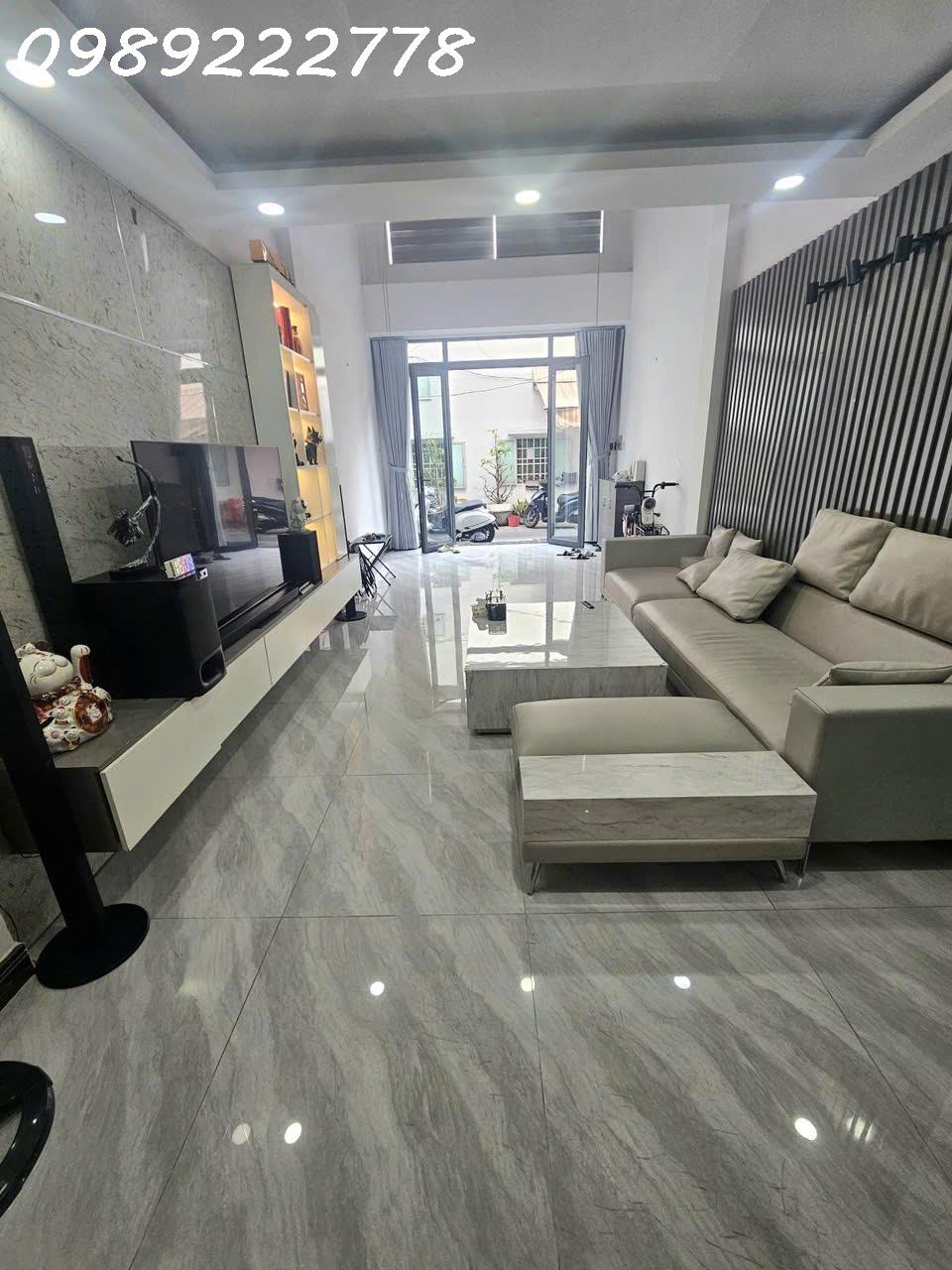 CHDV CAO CẤP TRẦN HƯNG ĐẠO - QUẬN 5 - HXH - SÁT MT - GẦN 70M2 - 5 TẦNG SIÊU ĐẸP - 7PN-7WC-  2 SÂN - Ảnh 1