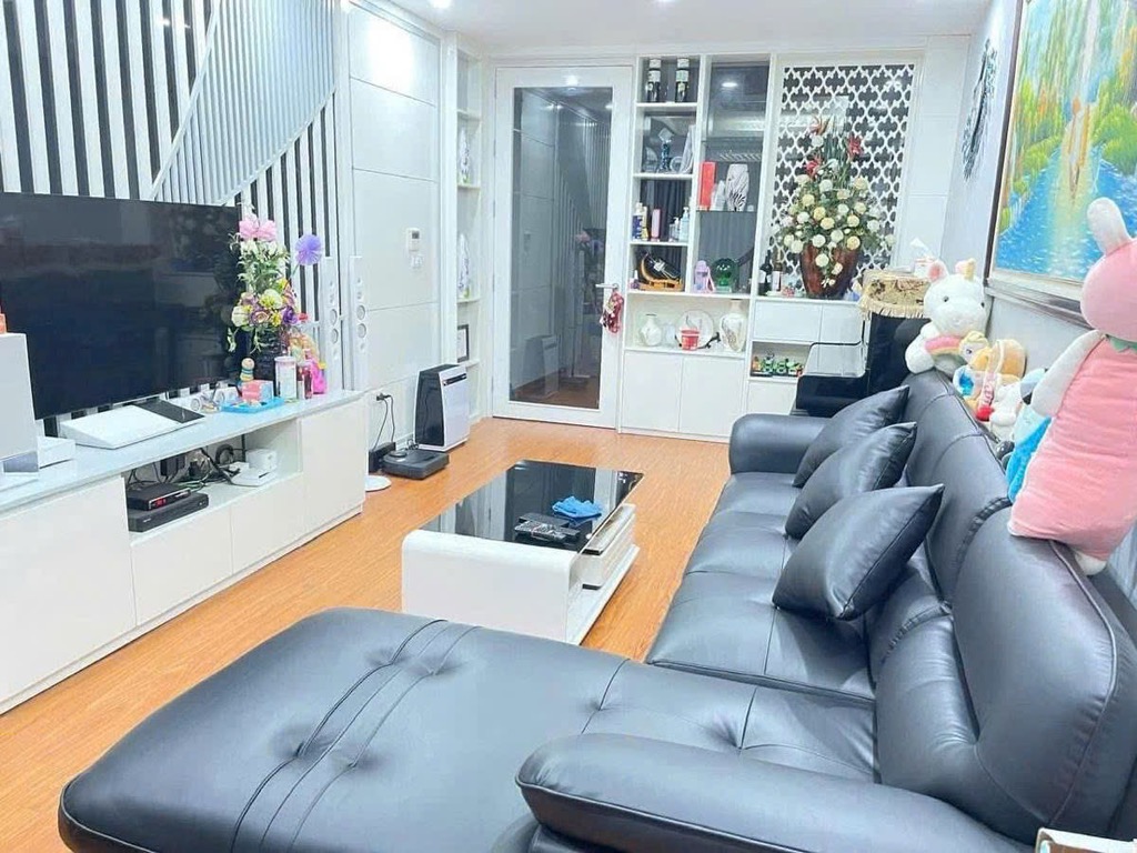 NHÀ ĐẸP 6 TẦNG NỘI THẤT TIỀN TỶ - Ô TÔ ĐỖ CỬA - HAI THOÁNG TRƯỚC SAU - HOÀNG QUỐC VIỆT - 60M2 - Ảnh 2