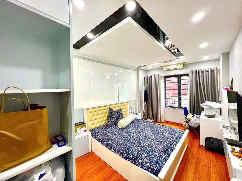 NHÀ ĐẸP 6 TẦNG NỘI THẤT TIỀN TỶ - Ô TÔ ĐỖ CỬA - HAI THOÁNG TRƯỚC SAU - HOÀNG QUỐC VIỆT - 60M2 - Ảnh 3