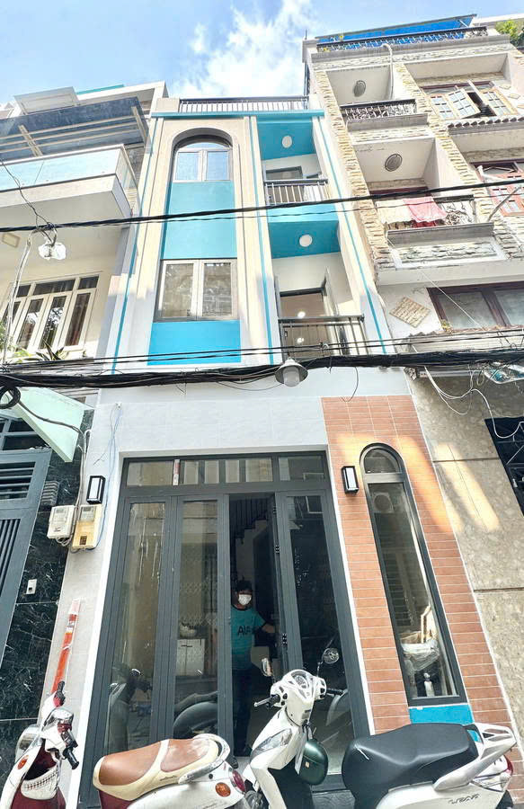 BÁN NHÀ MỚI Ở NGAY , NGUYỄN ĐÌNH CHIỂU, Q3 - HẺM XE TẢI 5M THÔNG, 36M2, 4 TẦNG NHỈNH 8 TỶ- SỔ HOÀN - Ảnh 1
