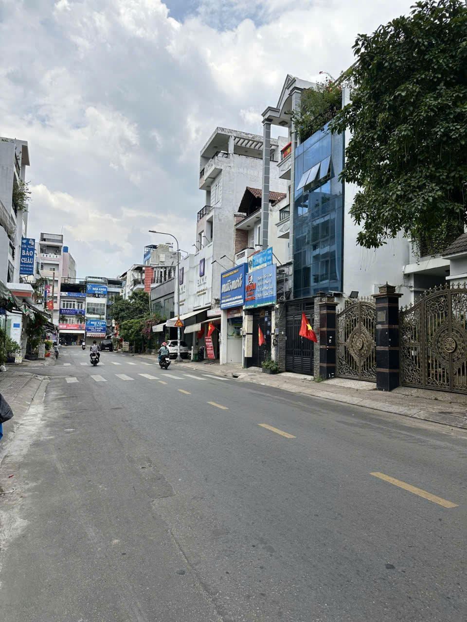Siêu Phẩm  nhà mặt tiền Kinh Doanh Đỉnh khu VIP Tân Sơn Nhì 76m2, 4Tầng Nhỉnh 15 tỷ - Ảnh 1