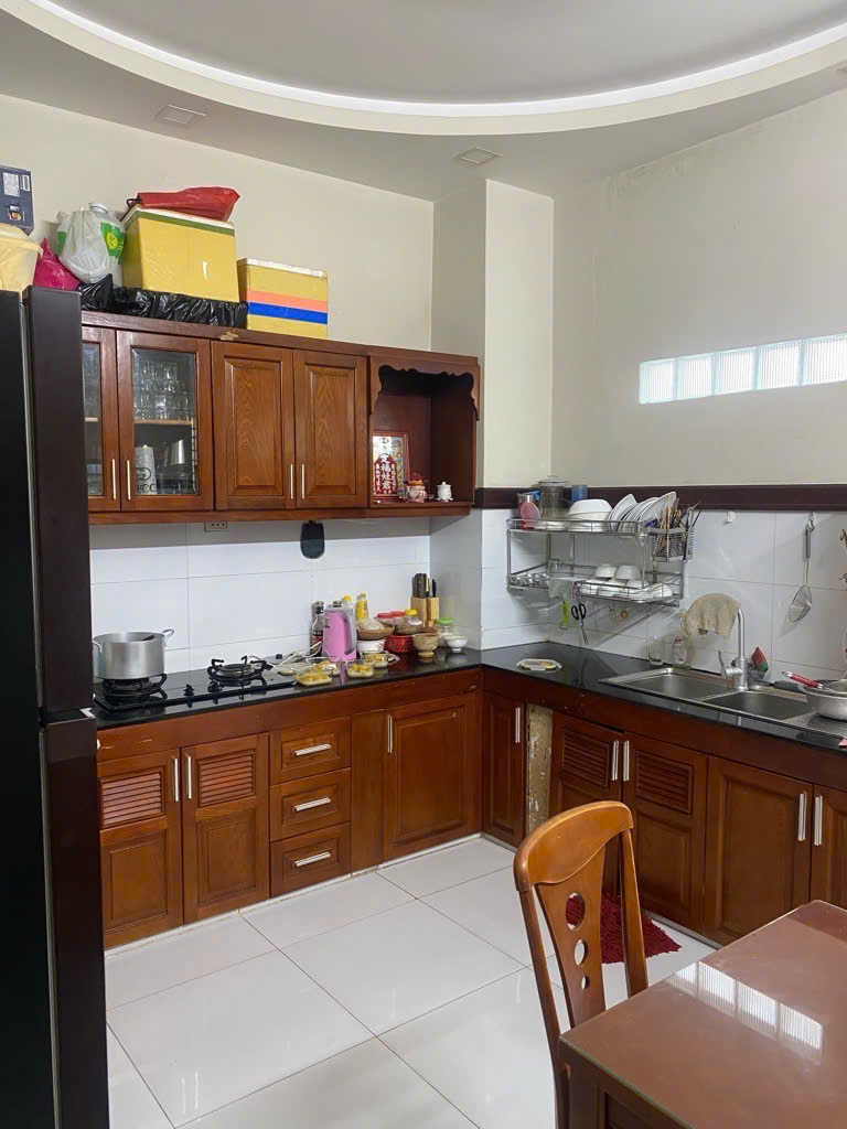 BÁN NHÀ 4 TẦNG ĐẸP – SÁT CÔNG VIÊN THOÁNG MÁT – QUẬN 8<br>Diện tích: 5x20m, giá 9.6 tỷ - Ảnh 2