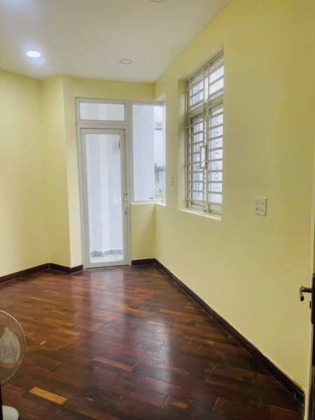 Nhà  Đường Nguyễn Văn Nguyễn Quận 1 Phường Tân Định. - Ảnh 3