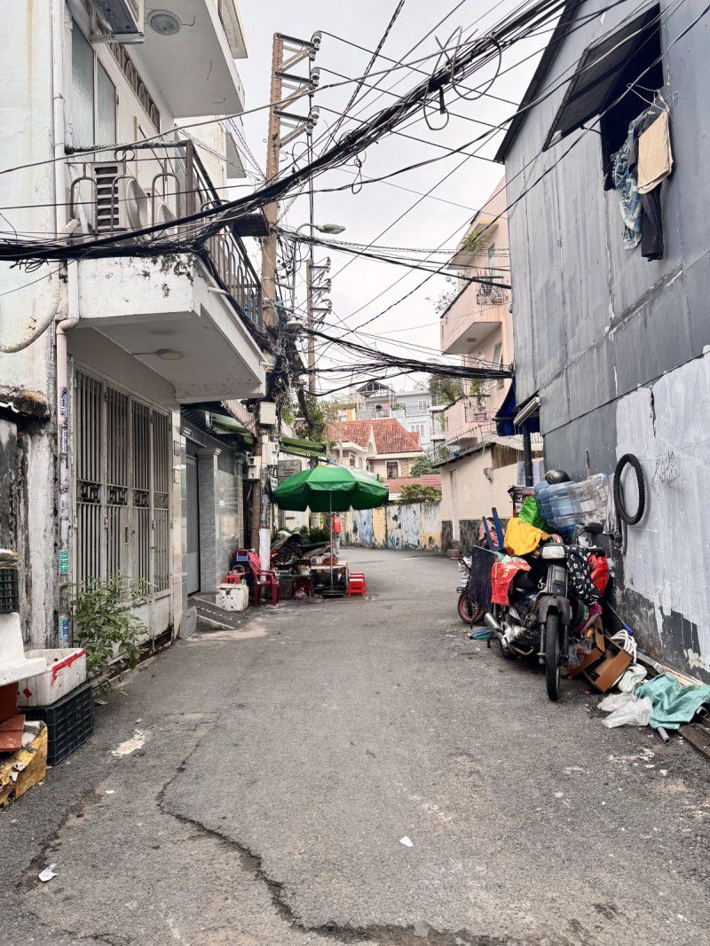 HOÀNG HOA THÁM P7 BÌNH THẠNH - HẺM RỘNG - NHÀ 2 TẦNG Ở NGAY - GIÁ 5.3 TỶ - Ảnh 4