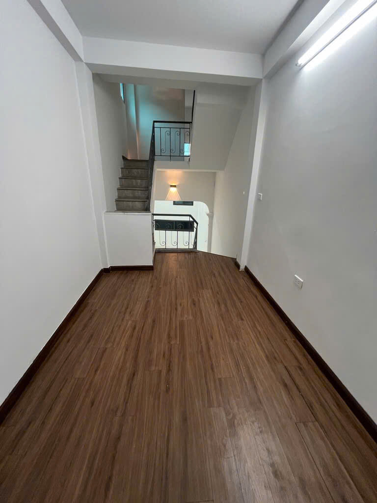 TRƯƠNG ĐỊNH-DT38M x 5 TẦNG, QUANH 5 TỶ-Ô TÔ QUA NHÀ- LÔ GÓC-2 THOÁNG-FULL NỘI THẤT - Ảnh 2