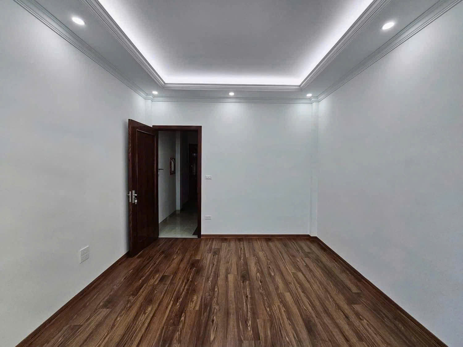 PL PHAN VĂN TRƯỜNG Ô TÔ KINH DOAN - 2THOÁNG DT 35m2 6Tầng Giá 15.2 tỷ - Ảnh chính