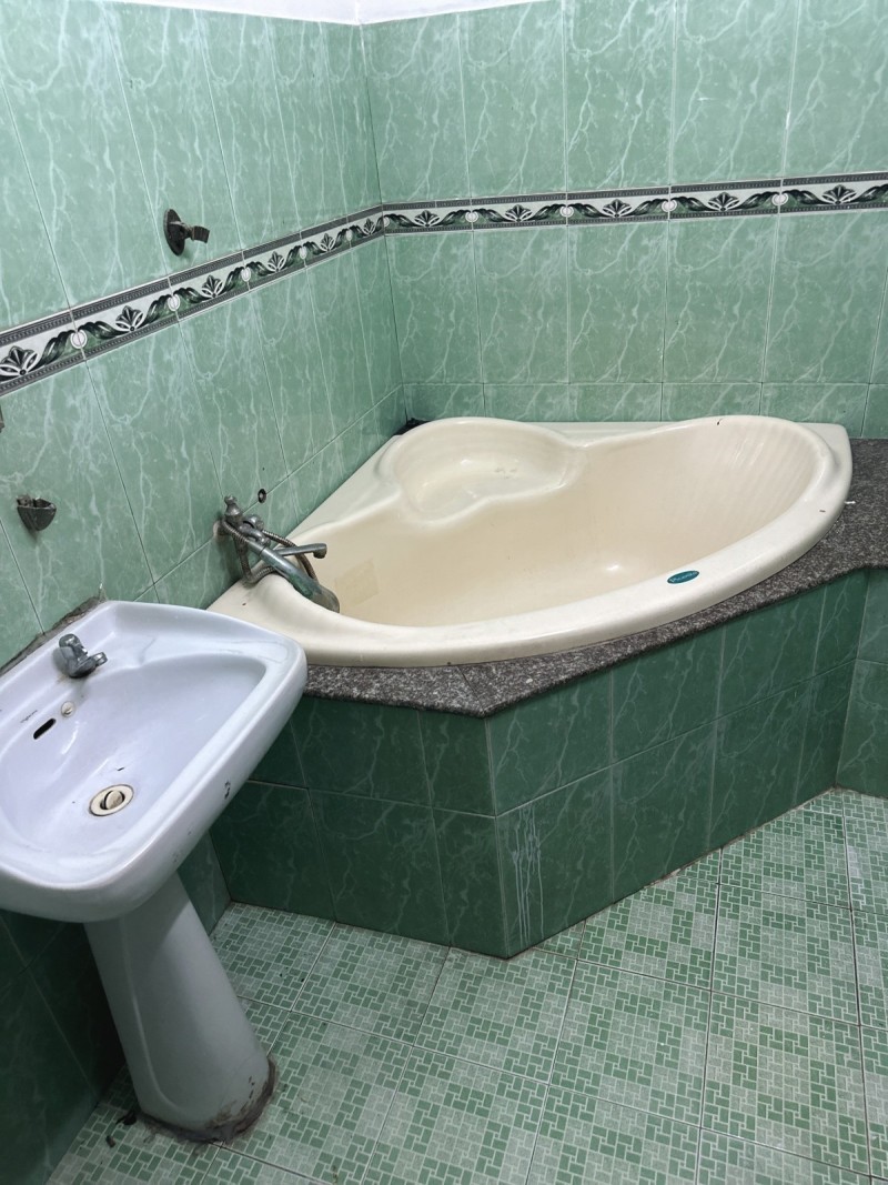 Bán nhà DT 88m2, Hẻm xe tải 6m Đường Lê Thúc Hoạch, Q. Tân Phú - Ảnh 4