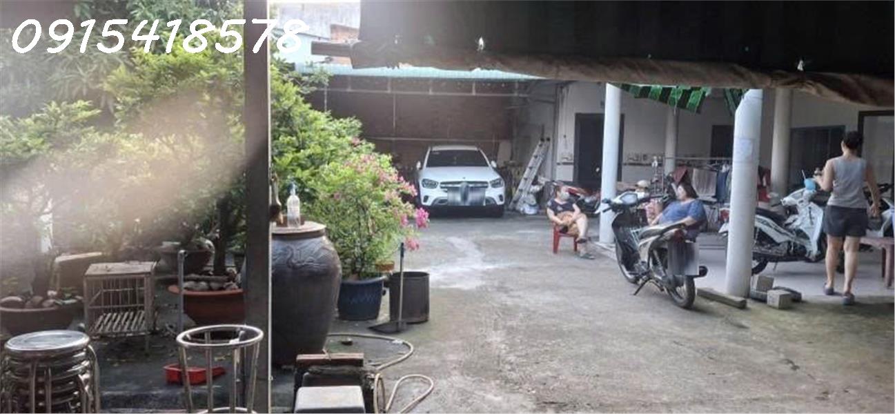 Bán nhà giá rẻ đất to ngay trung tâm Thủ Đức - Gần chợ Thủ Đức 1130m2 - Ảnh chính
