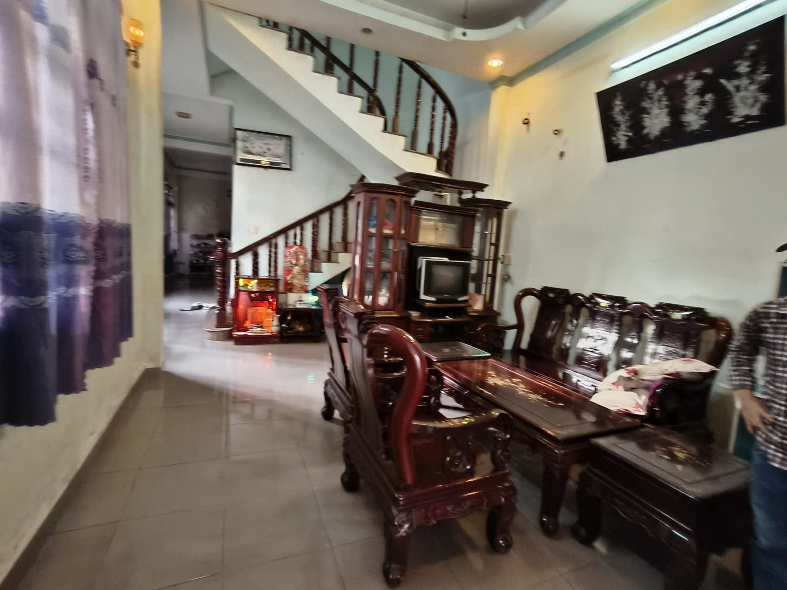 NHà góc 2 mặt tiền Dương đình hội DT 128m, 3 tầng kinh doanh tốt - Ảnh 1