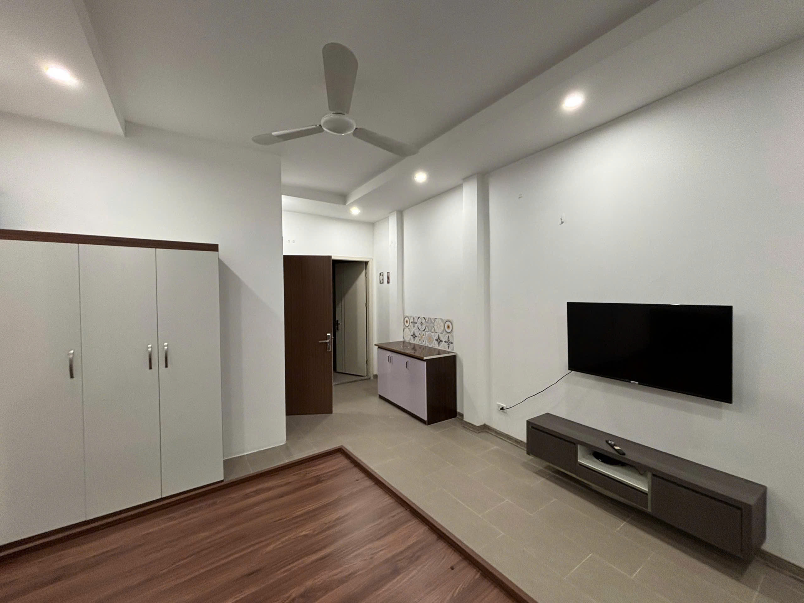 CHO THUÊ 2 PHÒNG TẠI NGÕ 119 ÂU CƠ , TỨ LIÊN, TÂY HỒ - Ảnh 3