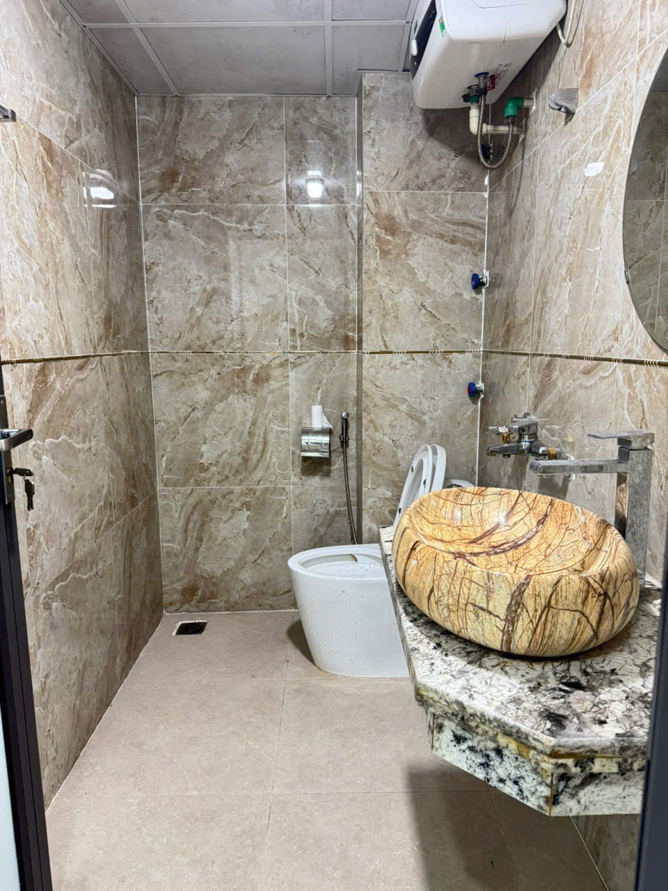 BÁN NHÀ 3 TẦNG MẶT PHỐ KINH DOANH, TRUNG TÂM PHÚC YÊN - VỊ TRÍ VÀNG! - Ảnh 2