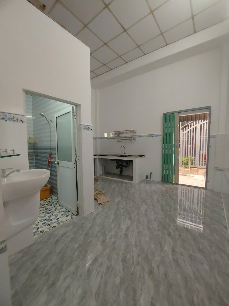 nhà 5 triệu 2 phòng ngủ sâu lưng bệnh viện Đa Khoa Trung Ương - Ảnh 3