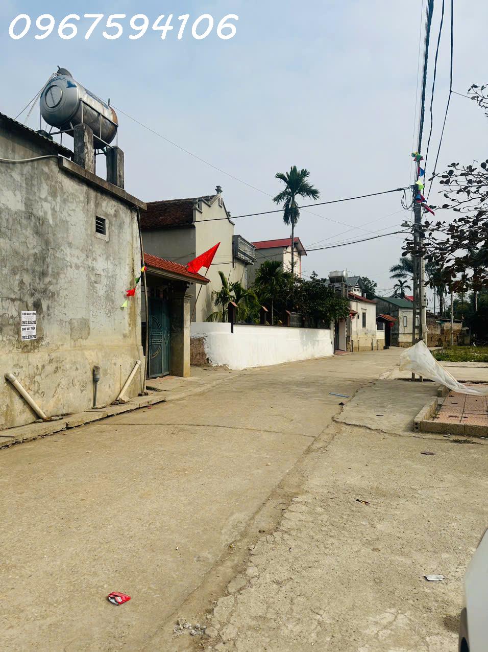 chỉ hơn 1 tỷ <br>71,8m đất đường ô tô sẵn sổ đỏ <br>liên hệ em : 0967594106 - 0987282011 - Ảnh 1