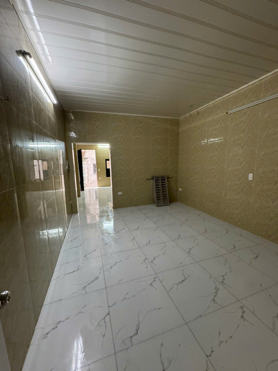 Cho thuê nhà riêng 50m2 tại Tân Mai, Hoàng Mai, Hà Nội - Ảnh 2