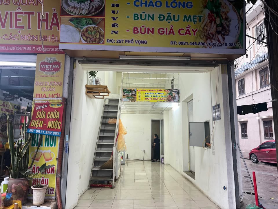 Sang nhượng quán cơm bình dân Future tại địa chỉ 257 phố Vọng , đồng tâm , Hbt , Hà Nội. - Ảnh 1