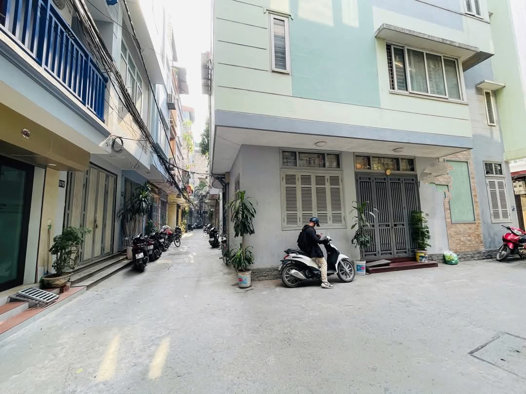 Láng-phân lô-oto đỗ cửa-2 thoáng-kinh doanh-42m2-12.2 tỷ - Ảnh 1