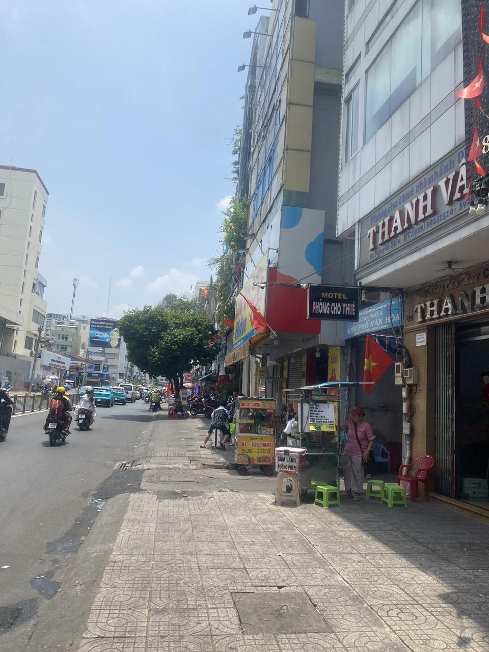 *** BÁN NHÀ QUẬN 5-SỔ ĐẸP CHÍNH CHỦ -70M2-2 Tầng Hẻm 4m thông Nguyễn Biểu- Nguyễn Văn Cừ Hơn 9Tỷ - Ảnh chính