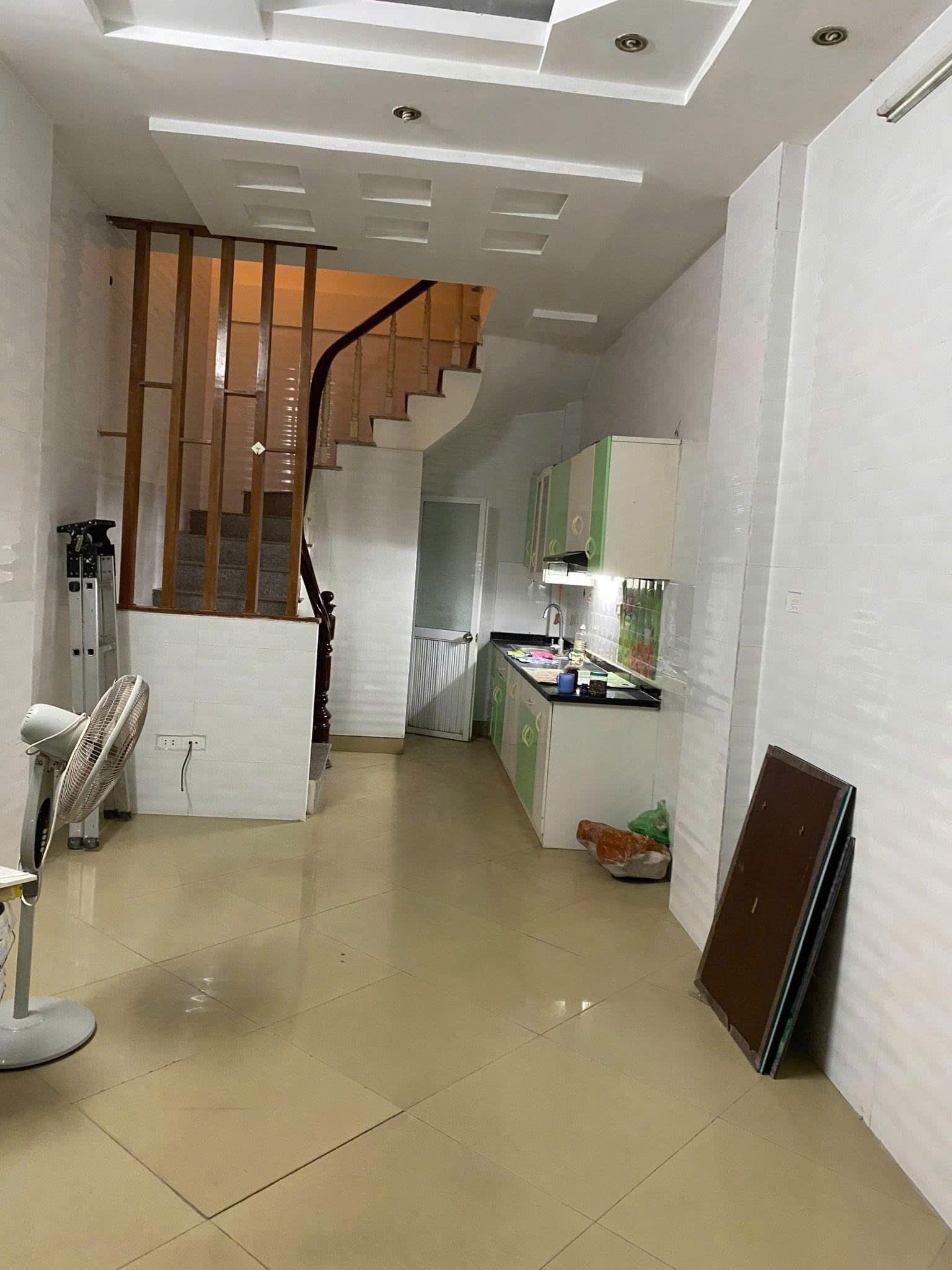Cho thuê nhà riêng Yên Hòa, Cầu Giấy 30m x 5T giá 14 triệu, nhà đẹp ở ngay - Ảnh chính
