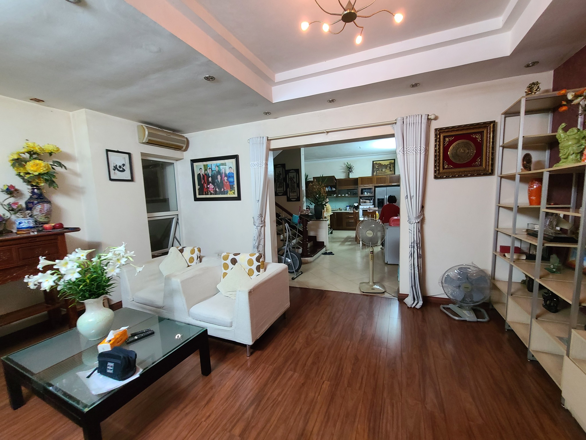 Bán nhà Lý Nam Đế, 110m2, 5 tầng, mặt tiền 5m, 54.5 tỷ, ngõ ô tô, kinh doanh đỉnh - Ảnh chính