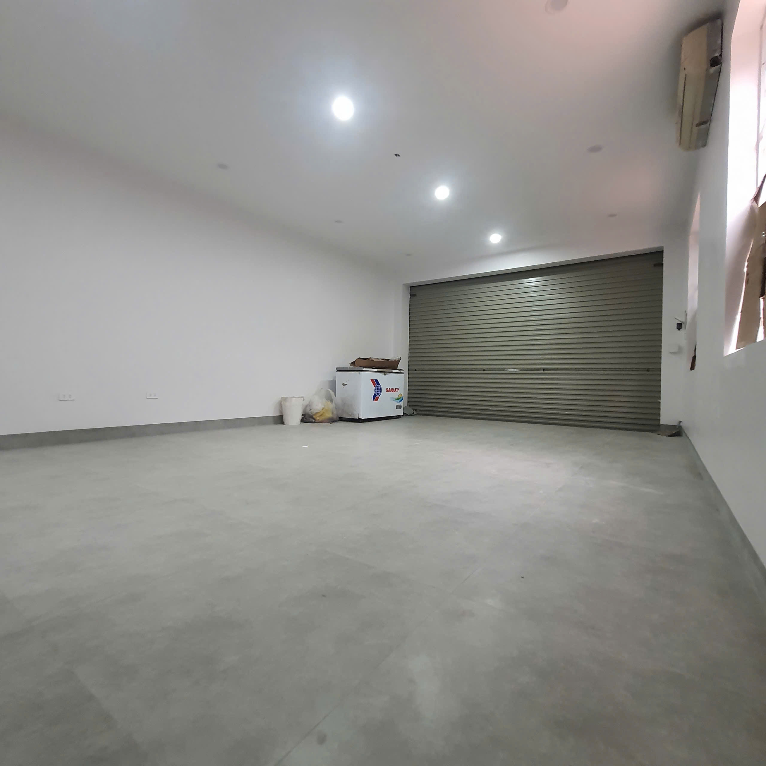 Chính chủ cho thuê mặt bằng kinh doanh, văn phòng mặt đường Âu Cơ, Tây Hồ, HN - Ảnh 3