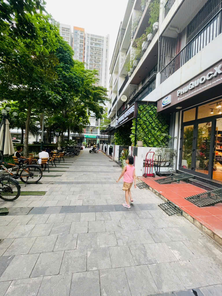BÁN GẤP SH 100M2 BÌNH MINH GARDEN - ĐỨC GIANG - NHÀ 6 TẦNG - BÀN GIAO FULL NỘI THẤT - THANG MÁY - Ảnh chính