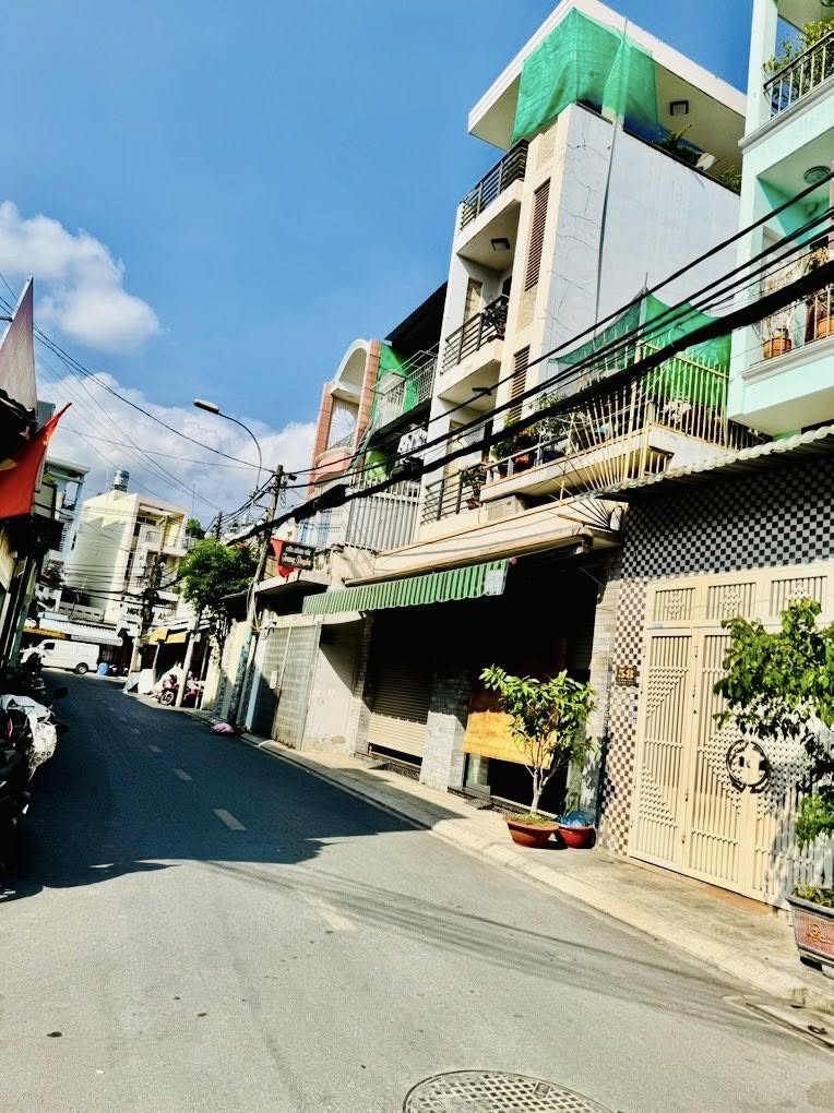60M N4.5 - 3 TẦNG - DÒNG TIỀNG 15TR - MẶT TIỀN NGAY KHU CHỢ VẢI NHỈNH 8 ĐỒNG - Ảnh 2