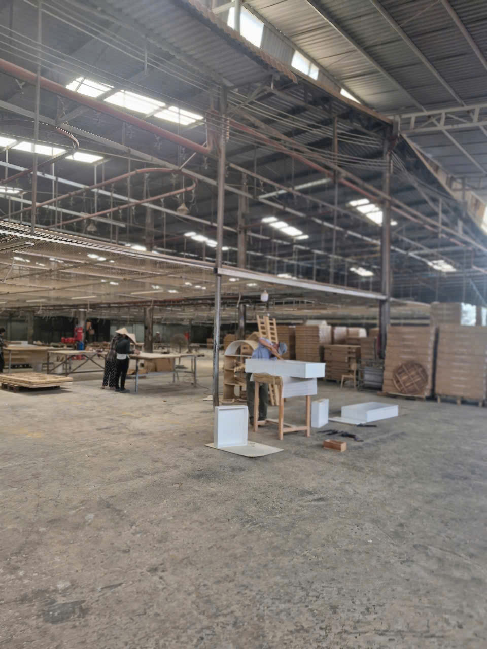 Cho thuê nhà xưởng 2.100m²  Uyên Hưng Tân Uyên Bình Dương – PCCC đầy đủ, sơn treo, container ra - Ảnh 4