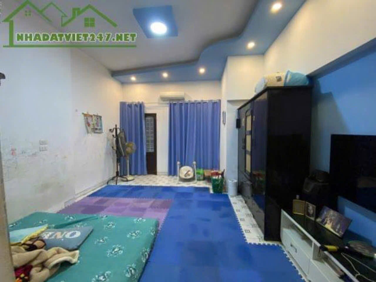 Cho thuê nhà nguyên căn, gần ngõ 189 Lò Đúc - Hai Bà Trưng 45m x 3T giá 10 triệu - Ảnh 1