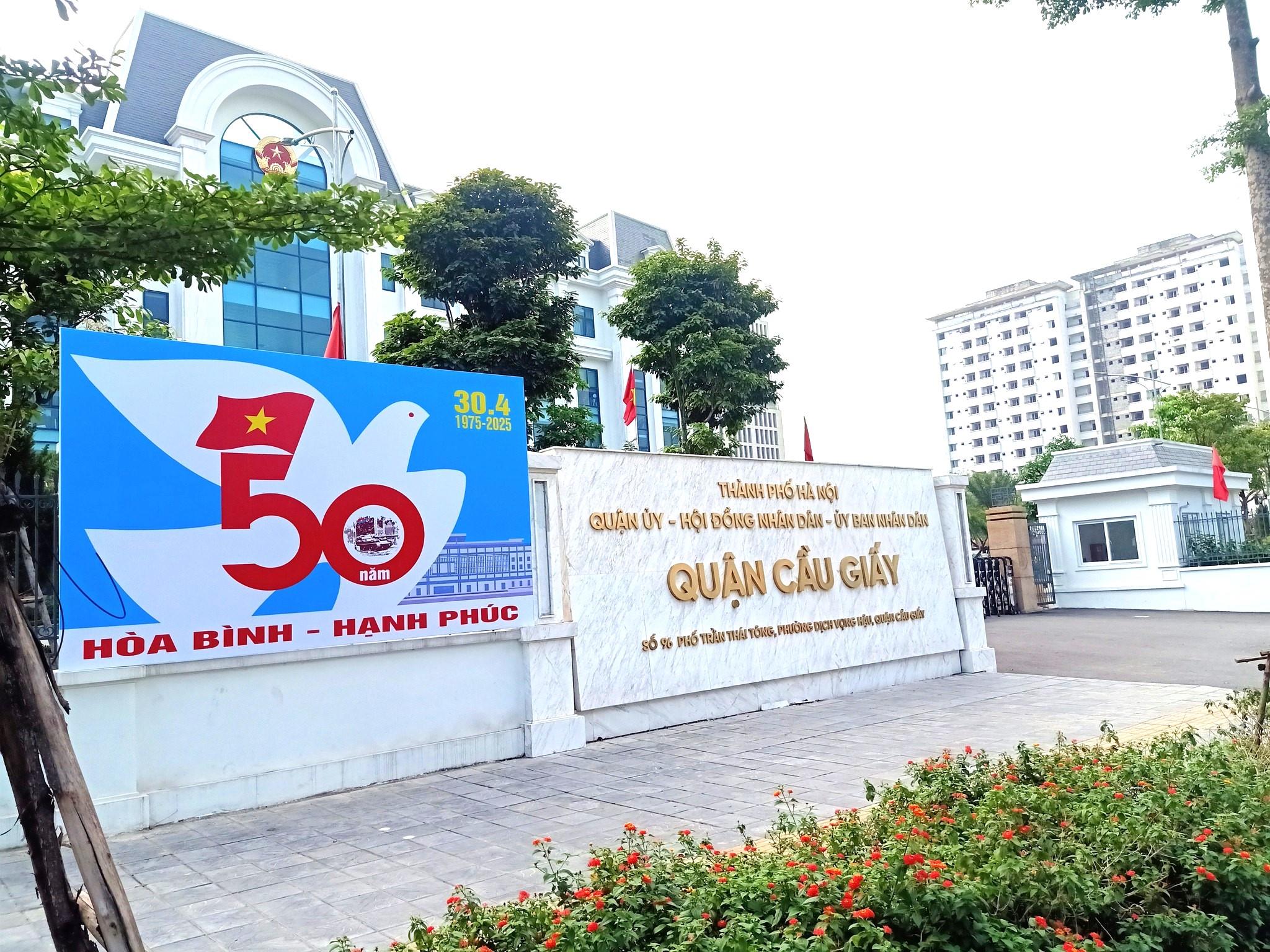 SIÊU BIỆT THỰ LÔ GÓC 3 MẶT THOÁNG – CẦU GIẤY – 236M² – MẶT TIỀN 20M – 4 TẦNG ĐẲNG CẤP – SÂN VƯỜN - Ảnh 2