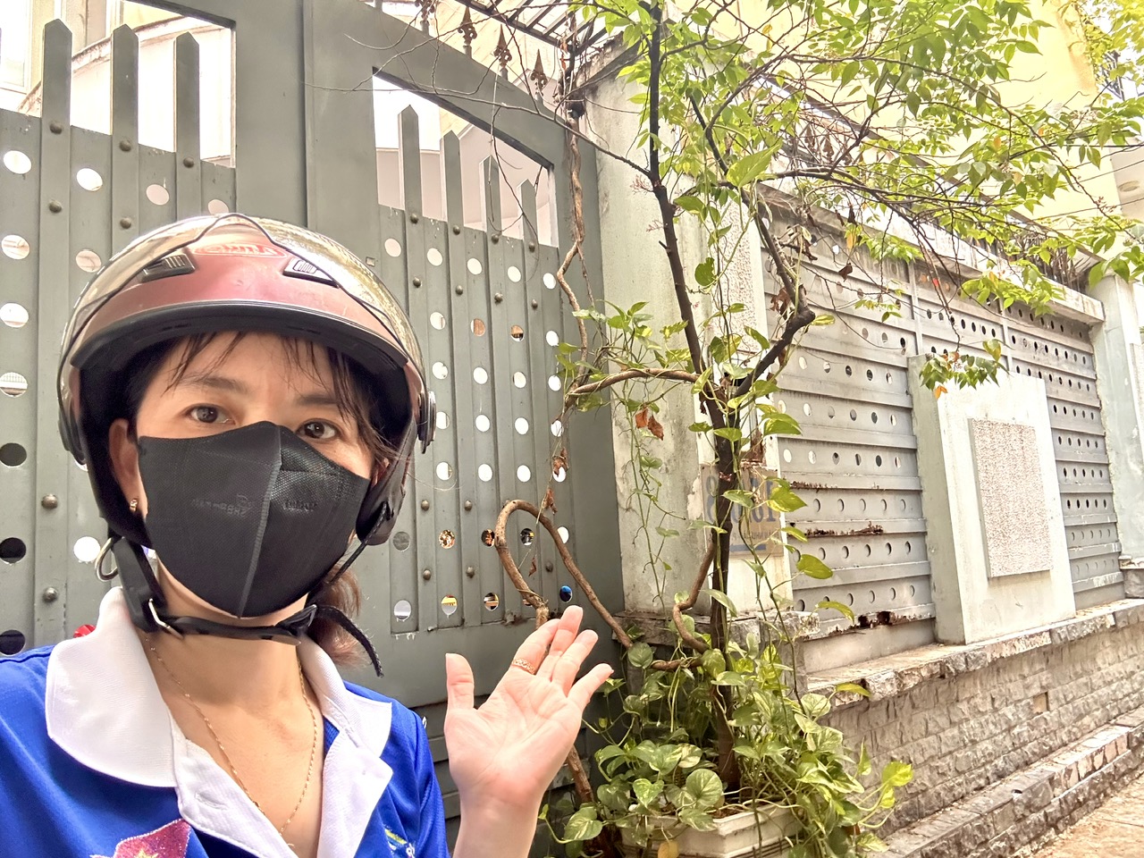 NHÀ MẶT PHỐ ĐƯỜNG ĐOÀN NHƯ HÀI - XE HƠI NGAY CỬA NHÀ -GẦN ĐẠI HỌC LUẬT & GẦN CHỢ XÓM CHIẾU -THÔNG - Ảnh chính