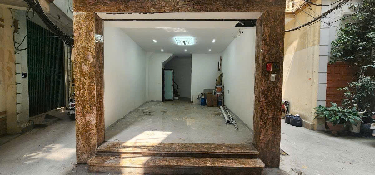 Phân Lô Lê Trọng Tấn THANG MÁY - Ô TÔ - FULL NỘI THẤT DT 36m2  Giá 14.6 tỷ - Ảnh chính