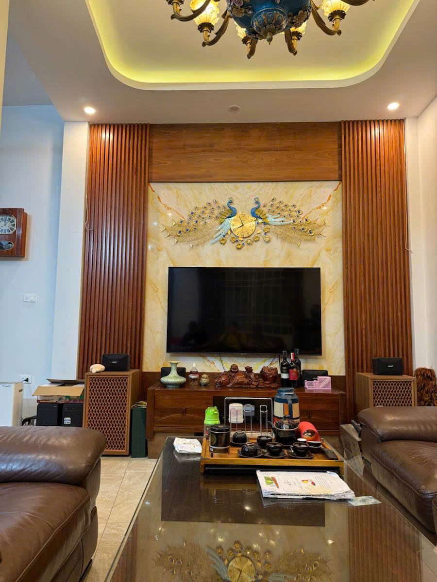 NHÀ ĐẸP THÁI THỊNH - FULL NỘI THẤT - DT 39m2 5 tầng MT 6.5 tỷ Giá 11.2 tỷ - Ảnh 2