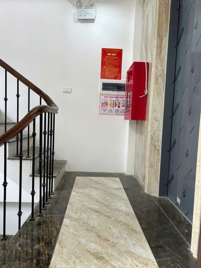 NHÀ MỚI ĐẸP Nguyễn Chí Thanh 56 m2,X 7 tầng mặt mặt tiền 8m, 23.5 tỷ Đống Đa. - Ảnh 1