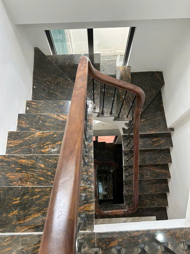 NHÀ MỚI ĐẸP Nguyễn Chí Thanh 56 m2,X 7 tầng mặt mặt tiền 8m, 23.5 tỷ Đống Đa. - Ảnh 3