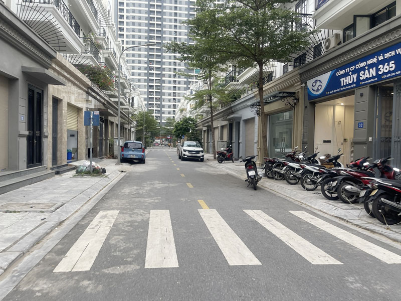 Shophouse Thuận An: 87m2 nhà thô 4 tầng, sát UBND & Công viên Gia Lâm - Cơ hội kinh doanh - Ảnh chính