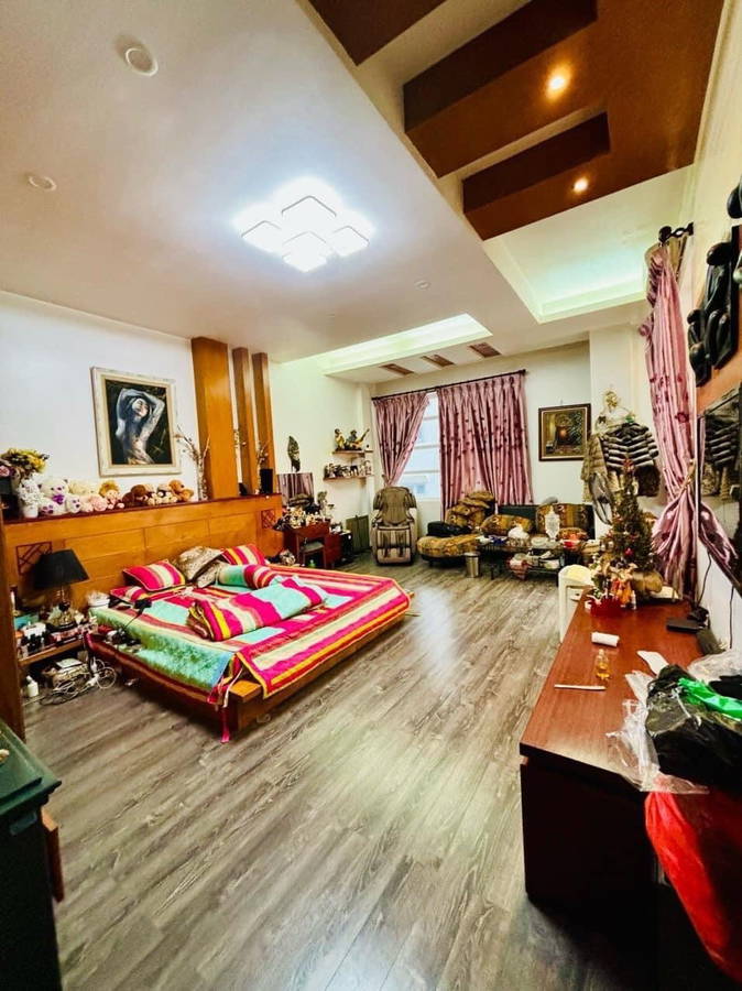 Bán nhà phố Nguyễn Tri Phương, Ba Đình 65m2, 5 tầng, mặt tiền 6.8m ô tô vào giá 23 tỷ - Ảnh 1