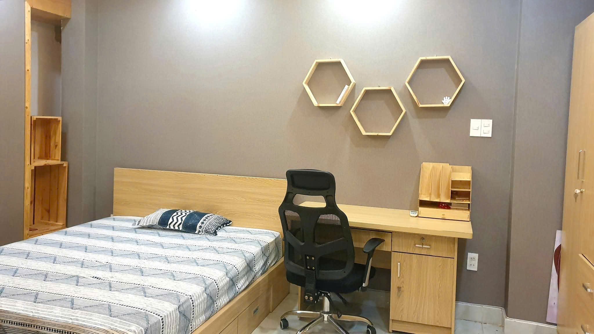 CHO THUÊ PHÒNG CAO CẤP - KHU VỰC TRƯỜNG SA - Ảnh chính