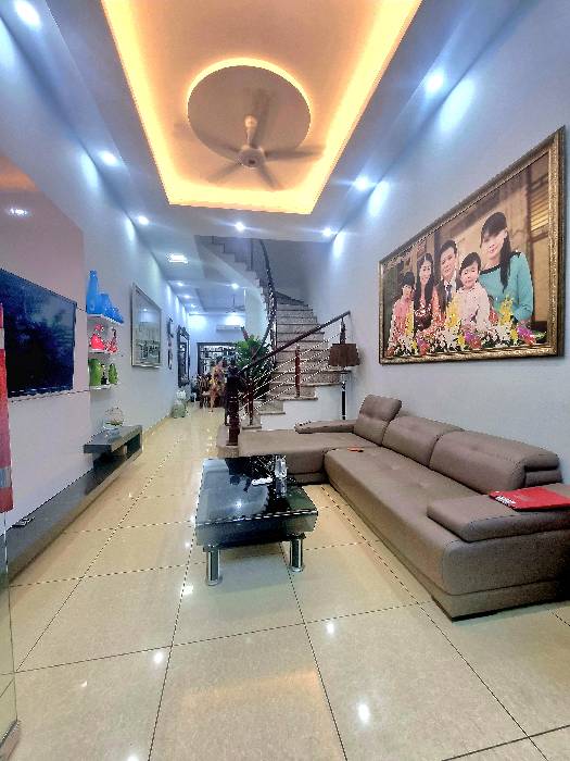 NHÀ ĐẸP Ô TÔ ĐỖ CỬA – KINH DOANH TỐT – CHỦ TỰ XÂY CHẮC CHẮN – CHỈ VIỆC XÁCH VALI VỀ Ở - Ảnh 2