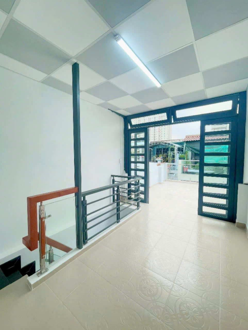 SÁT MẶT TIỀN HOÀNG DIỆU <br>TRUNG TÂM Q4 <br>DIỆN TÍCH SD 84 M2<br>CÓ 4 TỶ - Ảnh 2