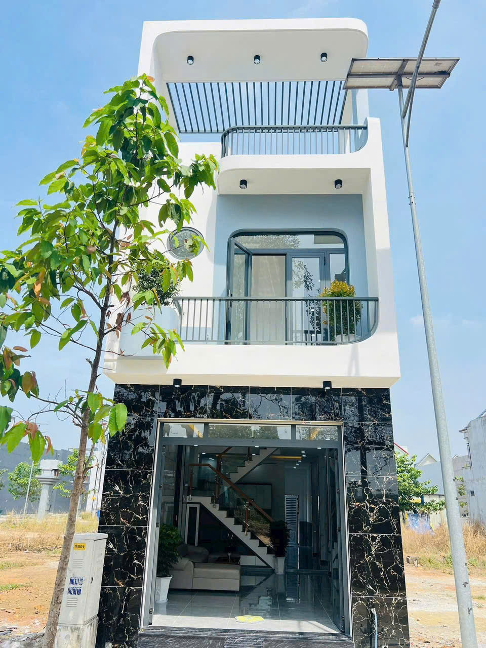 Bán nhà lầu đẹp, KDC Thạnh Phú, đường nhựa bàn cờ chỉ 2ty380 - Ảnh chính