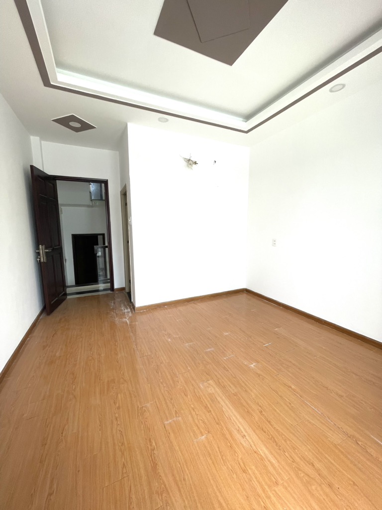 NHÀ ĐẸP THỐNG NHẤT GV - GIÁP VIEW SÔNG THOÁNG MÁT - HXH - NHÀ 4 TẦNG - DT 52M² CHỈ 5.X TỶ - Ảnh 3