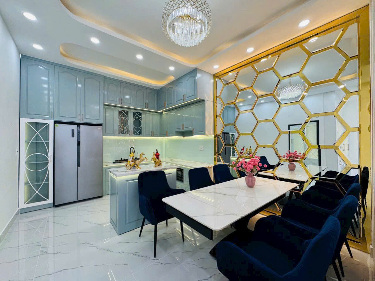 Biệt thự mini, Phạm Hữu Lầu, 8x14m, 3 tầng, 8.9 tỷ, đầy đủ nội thất - Ảnh 2