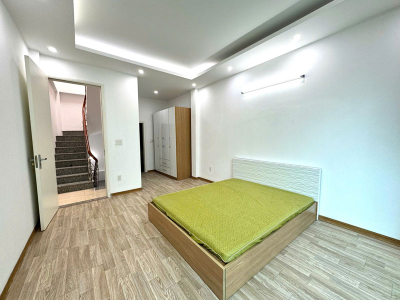 Chính chủ bán 34,5m2 nhà 5 tầng ngõ 145 Phúc Lợi. Gần trường học các cấp và chợ - Ảnh chính