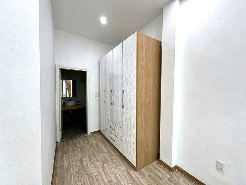 Chính chủ bán 34,5m2 nhà 5 tầng ngõ 145 Phúc Lợi. Gần trường học các cấp và chợ - Ảnh 1